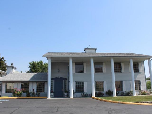 Prestige Senior Living at East Wenatchee Assisted Living Home Image in EAST WENATCHEE, WA